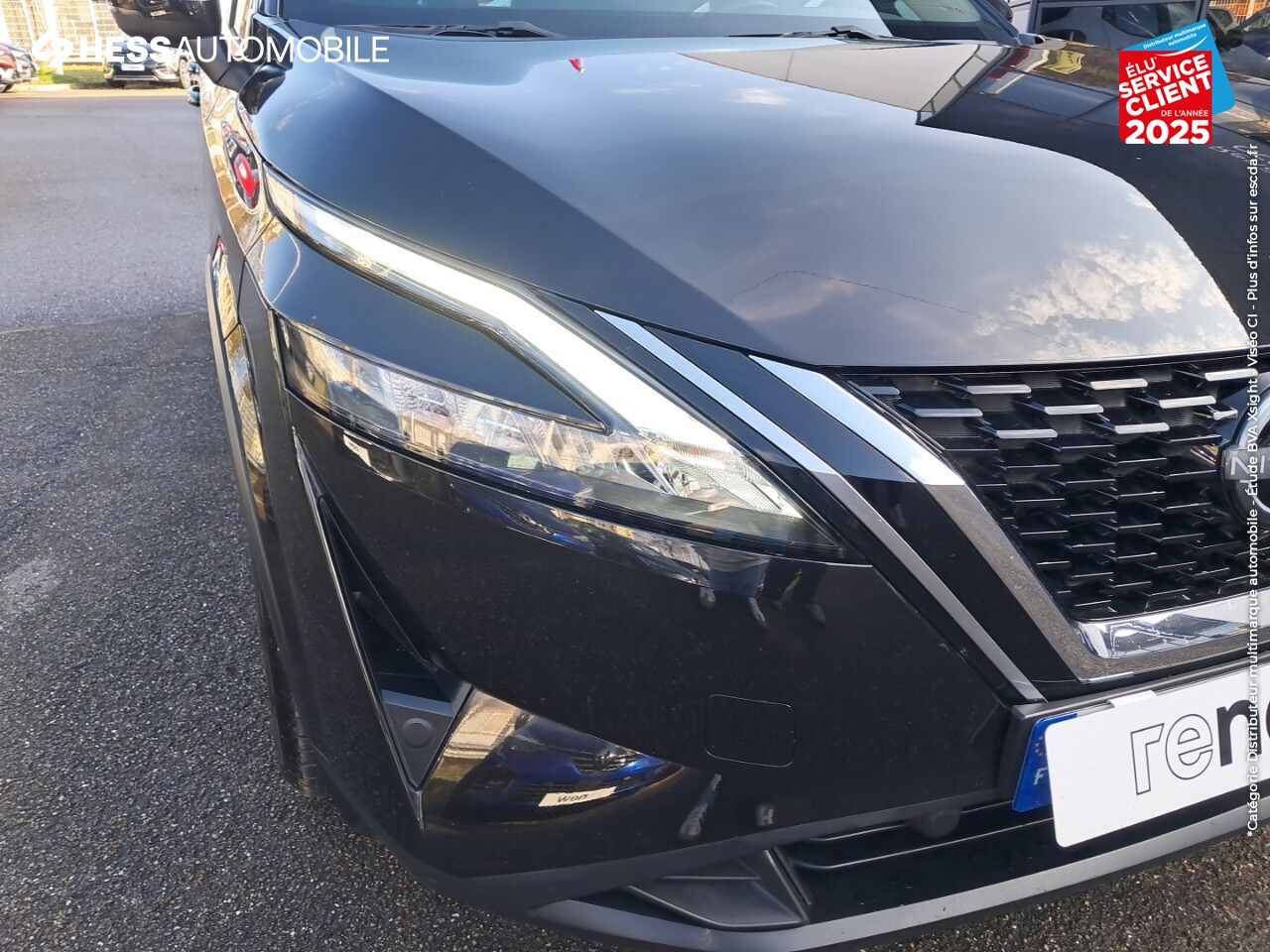 Véhicule d'occasion NISSAN QASHQAI 1.3 MILD HYBRID 140CH BUSINESS EDITION 2022 chez Toyota Saint Dizier