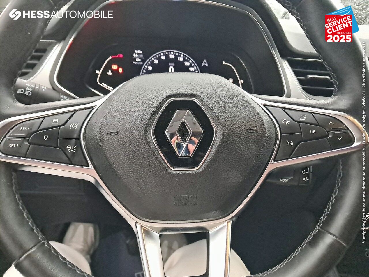 Véhicule d'occasion RENAULT CAPTUR 1.3 TCE 140CH FAP INTENS -21 chez Renault Sélestat