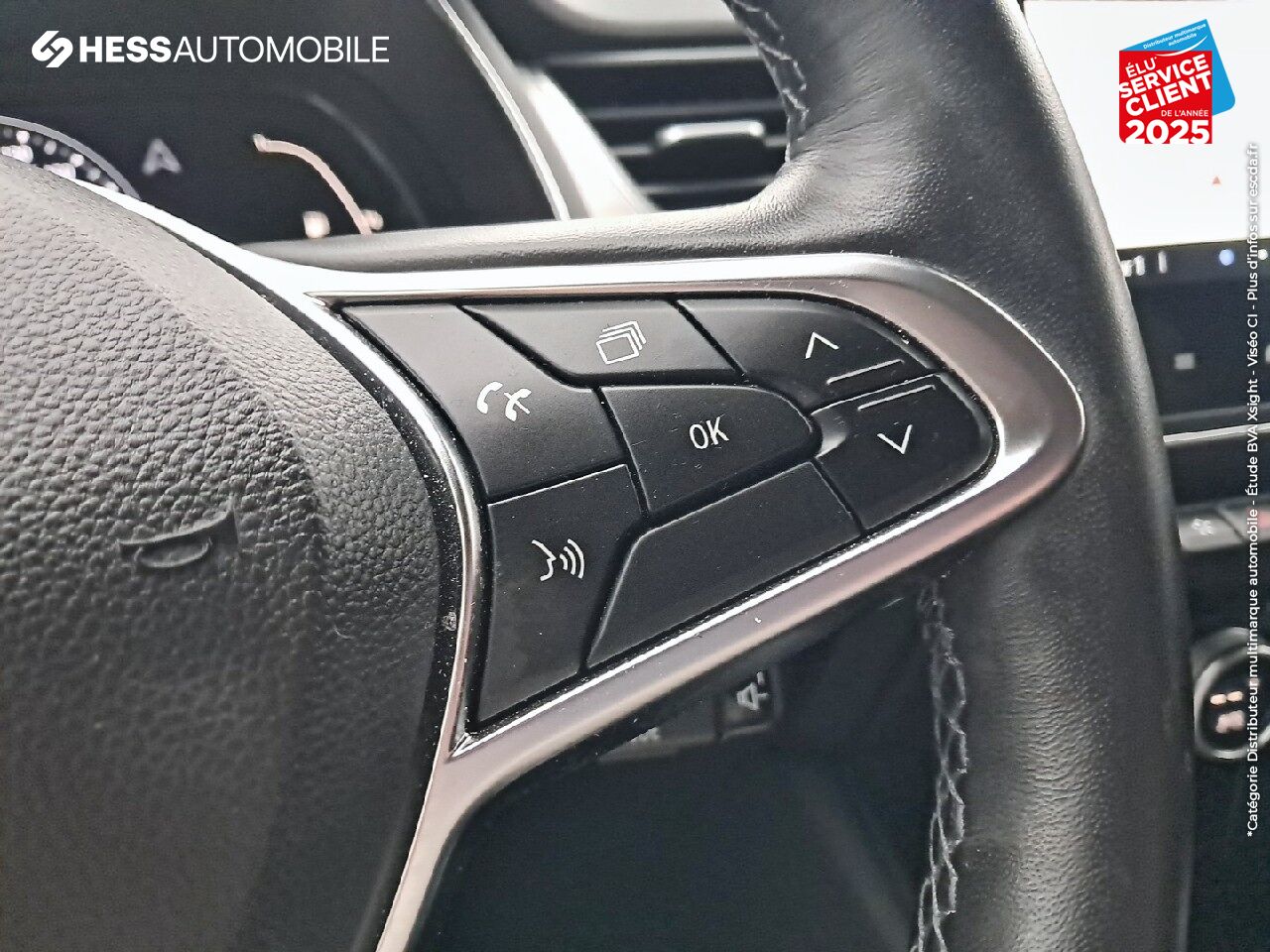 Véhicule d'occasion RENAULT CAPTUR 1.3 TCE 140CH FAP INTENS -21 chez Renault Sélestat