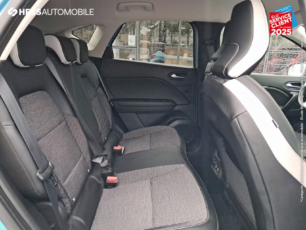 Véhicule d'occasion RENAULT CAPTUR 1.3 TCE 140CH FAP INTENS -21 chez Renault Sélestat
