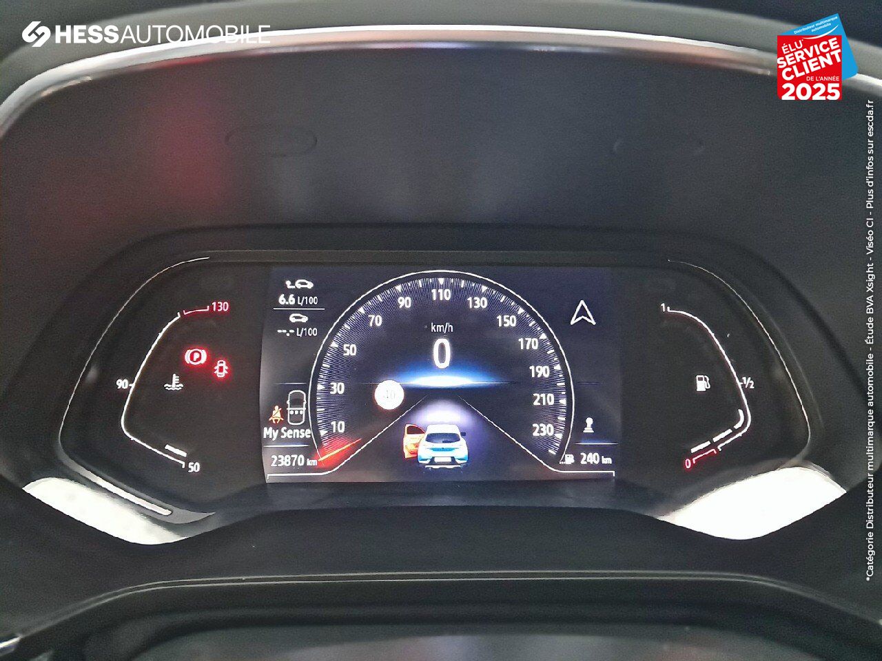 Véhicule d'occasion RENAULT CAPTUR 1.3 TCE 140CH FAP INTENS -21 chez Renault Sélestat