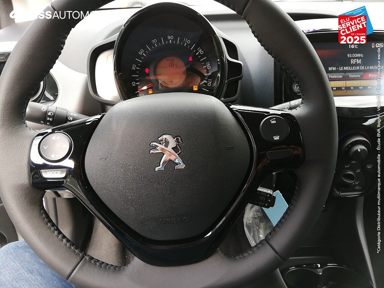 Véhicule d'occasion PEUGEOT 108 VTI 72 ALLURE S/S 4CV 5P chez Peugeot Hirson