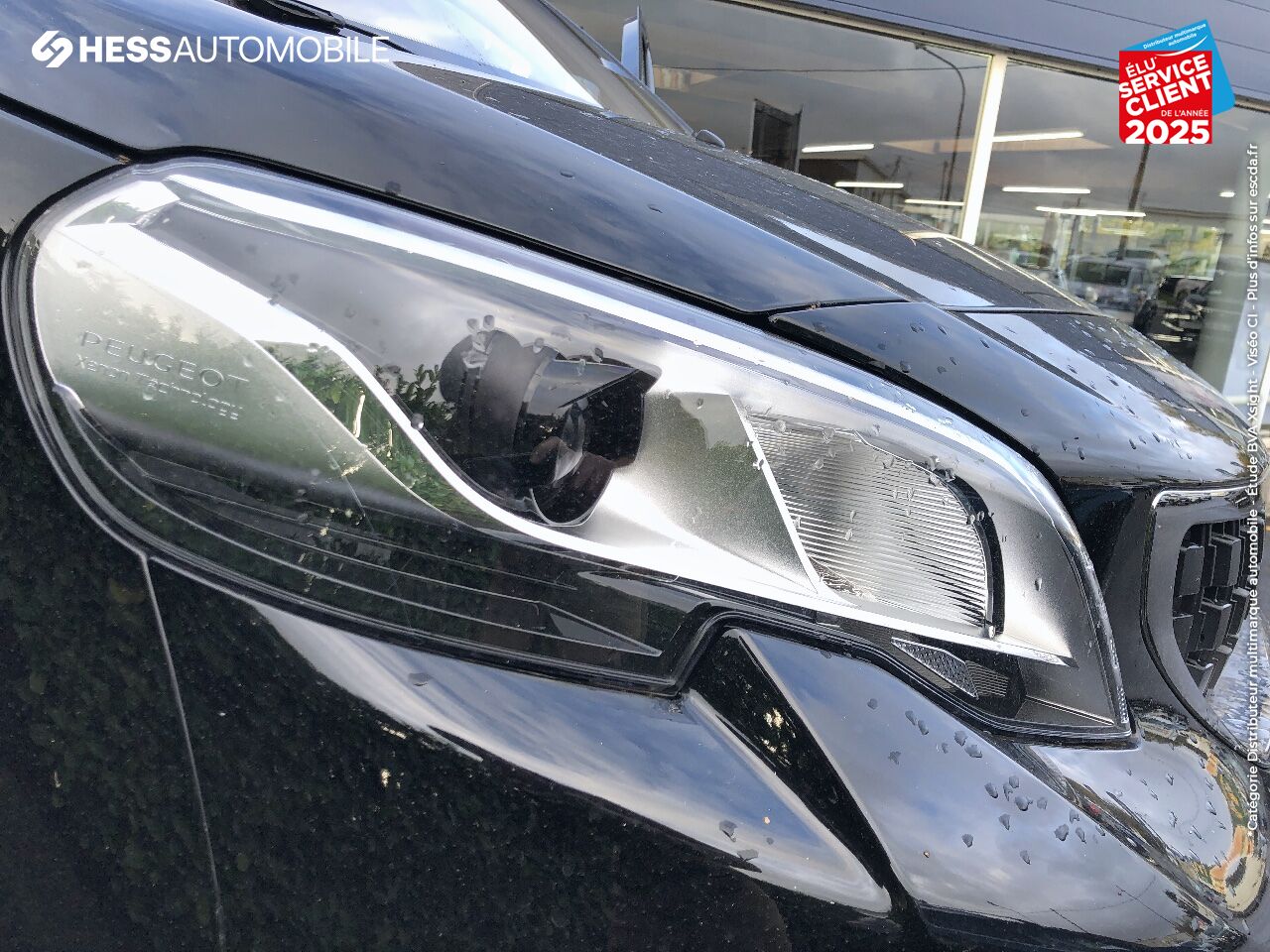 Véhicule d'occasion PEUGEOT TRAVELLER ELECTRIQUE 136CH 100KW BATTERIE 75KWH LONG BUSINESS 7 PLACES chez Peugeot Hirson