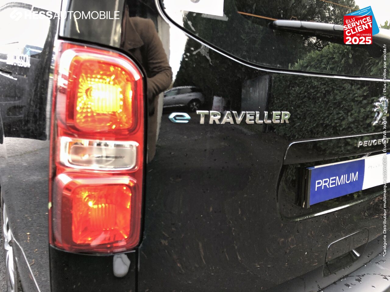 Véhicule d'occasion PEUGEOT TRAVELLER ELECTRIQUE 136CH 100KW BATTERIE 75KWH LONG BUSINESS 7 PLACES chez Peugeot Hirson