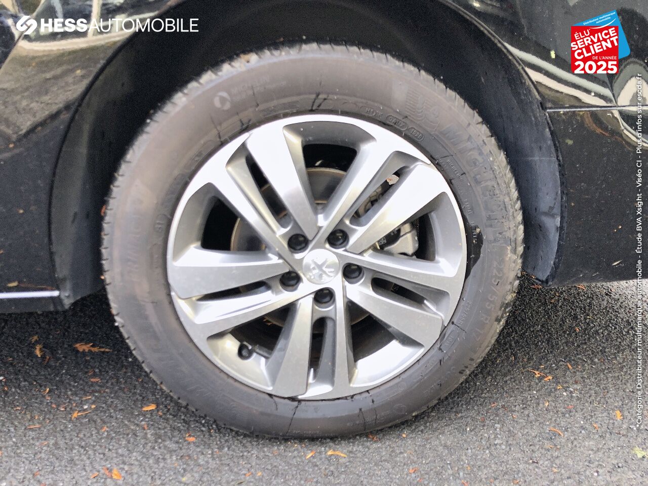 Véhicule d'occasion PEUGEOT TRAVELLER ELECTRIQUE 136CH 100KW BATTERIE 75KWH LONG BUSINESS 7 PLACES chez Peugeot Hirson