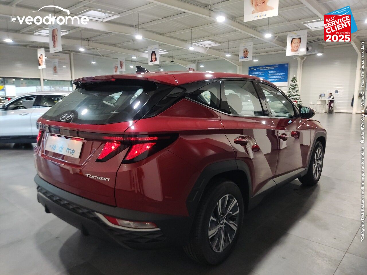 Véhicule d'occasion HYUNDAI TUCSON 1.6 T-GDI 150CH INTUITIVE IBVM6 APPLE CARPLAY/ANDROID AUTO CAMERA JA17 chez Le Veodrome