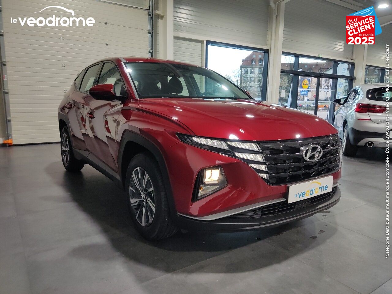 Véhicule d'occasion HYUNDAI TUCSON 1.6 T-GDI 150CH INTUITIVE IBVM6 APPLE CARPLAY/ANDROID AUTO CAMERA JA17 chez Le Veodrome