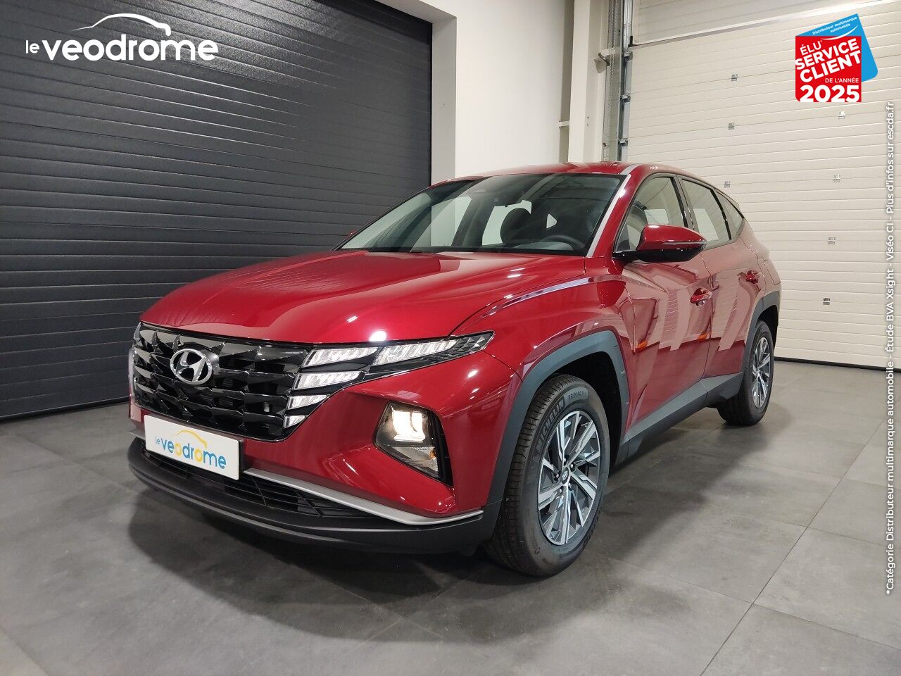 Véhicule d'occasion HYUNDAI TUCSON 1.6 T-GDI 150CH INTUITIVE IBVM6 APPLE CARPLAY/ANDROID AUTO CAMERA JA17 chez Le Veodrome