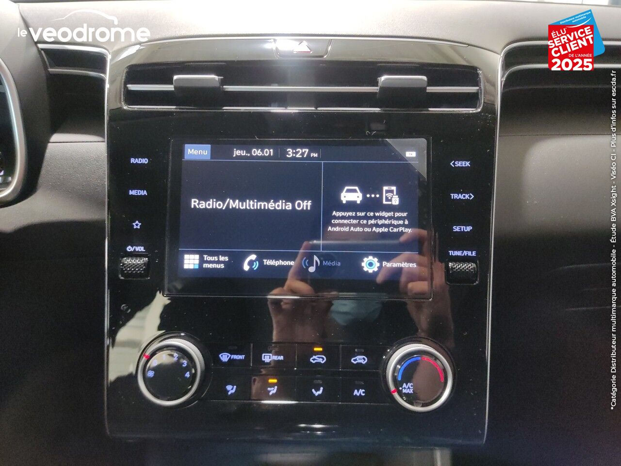 Véhicule d'occasion HYUNDAI TUCSON 1.6 T-GDI 150CH INTUITIVE IBVM6 APPLE CARPLAY/ANDROID AUTO CAMERA JA17 chez Le Veodrome