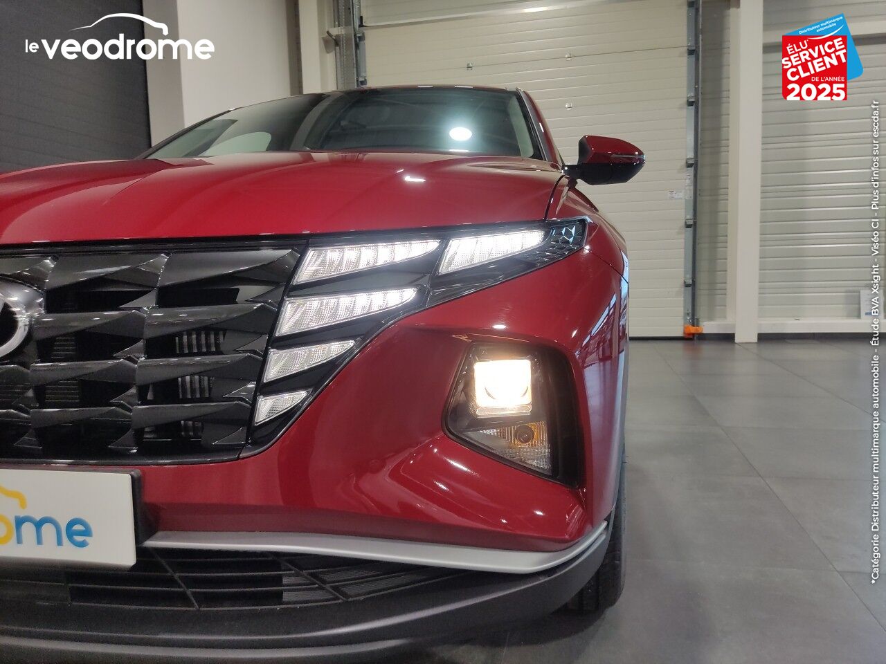 Véhicule d'occasion HYUNDAI TUCSON 1.6 T-GDI 150CH INTUITIVE IBVM6 APPLE CARPLAY/ANDROID AUTO CAMERA JA17 chez Le Veodrome