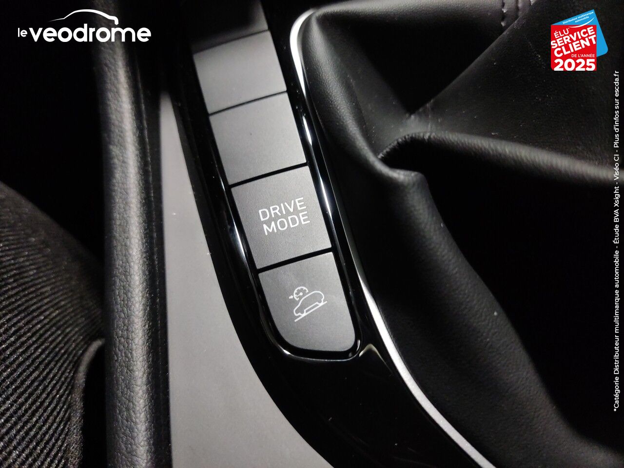 Véhicule d'occasion HYUNDAI TUCSON 1.6 T-GDI 150CH INTUITIVE IBVM6 APPLE CARPLAY/ANDROID AUTO CAMERA JA17 chez Le Veodrome
