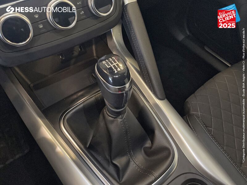 Véhicule d'occasion RENAULT KADJAR 1.3 TCE 140CH FAP TECHNO TPANO GPS CAMERA chez Renault Colmar