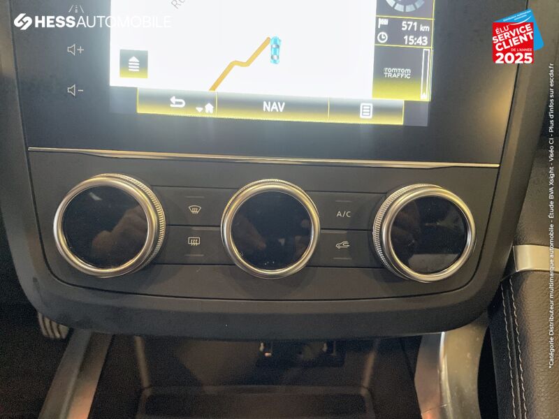 Véhicule d'occasion RENAULT KADJAR 1.3 TCE 140CH FAP TECHNO TPANO GPS CAMERA chez Renault Colmar