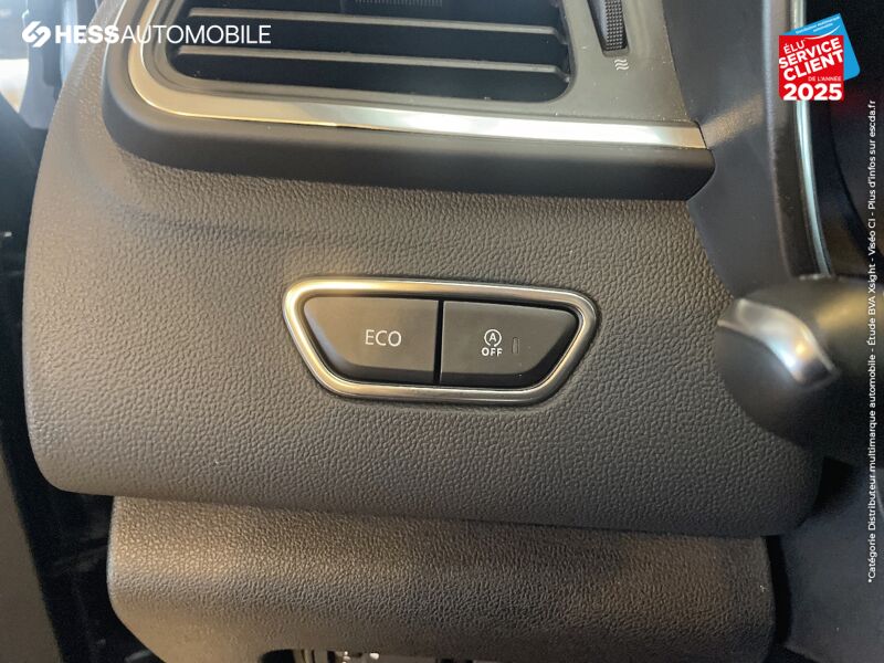 Véhicule d'occasion RENAULT KADJAR 1.3 TCE 140CH FAP TECHNO TPANO GPS CAMERA chez Renault Colmar