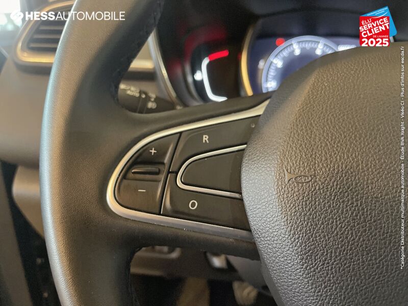 Véhicule d'occasion RENAULT KADJAR 1.3 TCE 140CH FAP TECHNO TPANO GPS CAMERA chez Renault Colmar