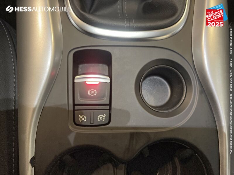Véhicule d'occasion RENAULT KADJAR 1.3 TCE 140CH FAP TECHNO TPANO GPS CAMERA chez Renault Colmar