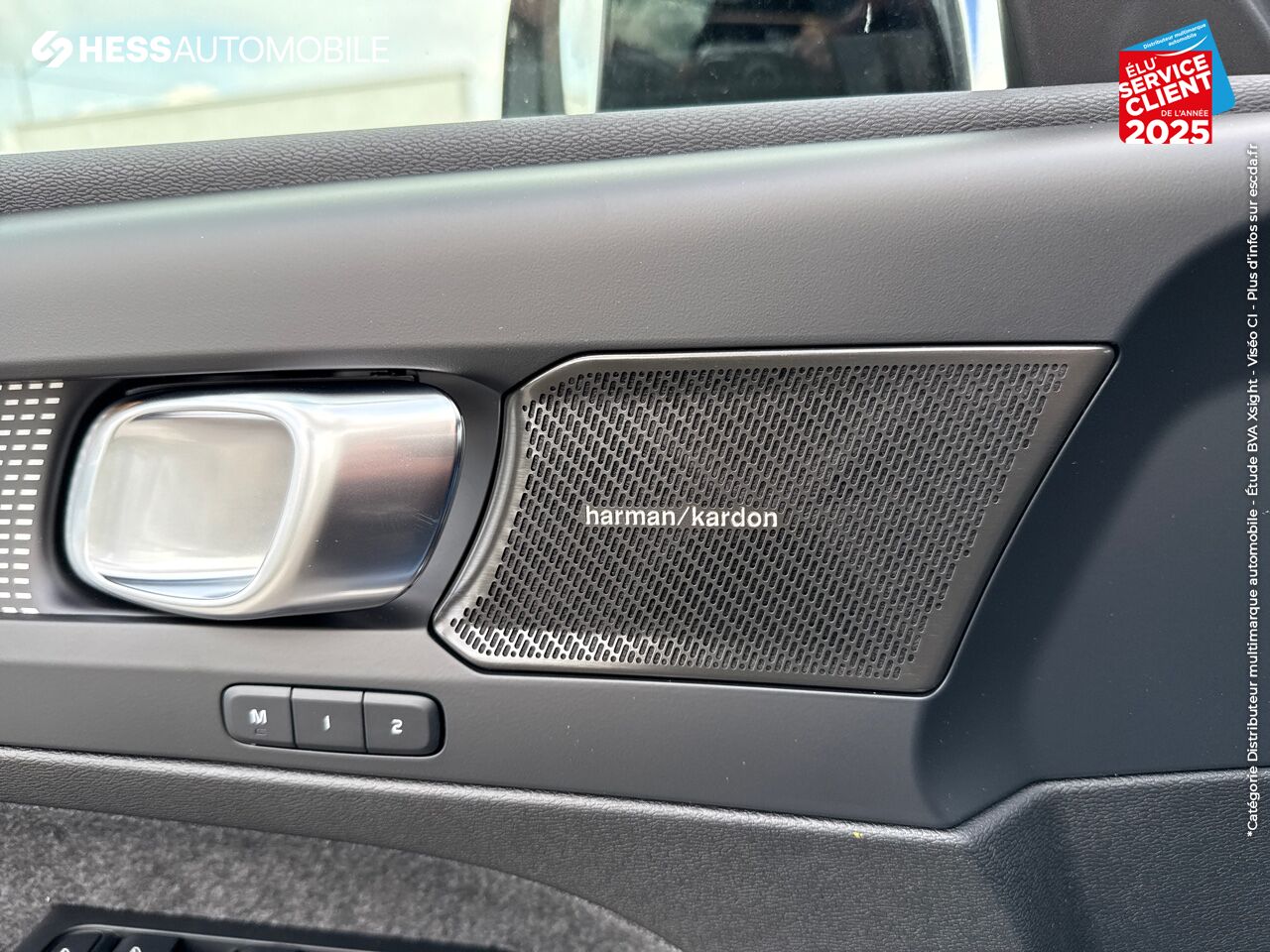 Véhicule neuf VOLVO XC40 B3 163CH BLACK EDITION DCT 7 chez Volvo Reims
