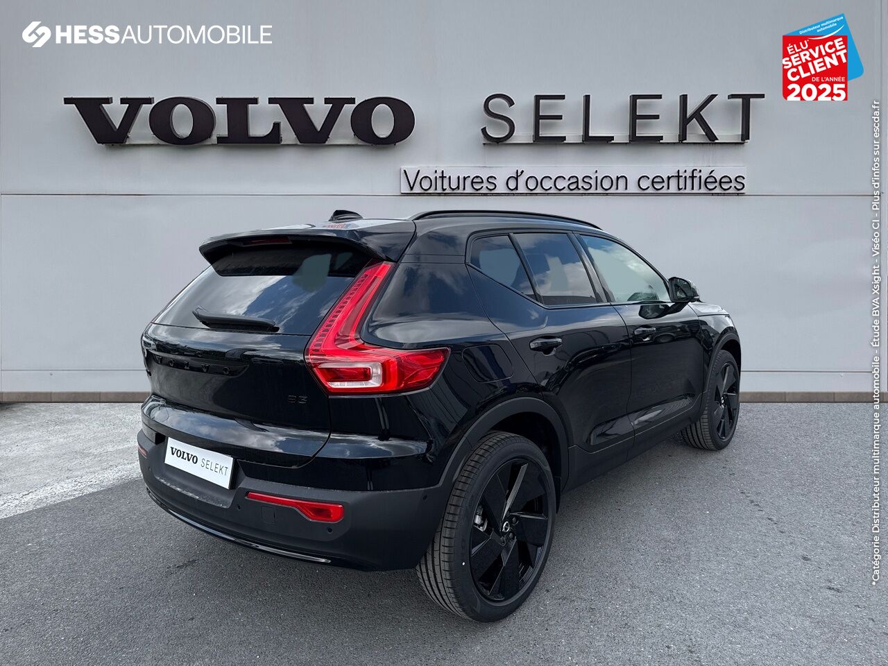 Véhicule neuf VOLVO XC40 B3 163CH BLACK EDITION DCT 7 chez Volvo Reims