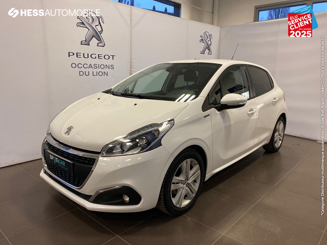 Véhicule d'occasion PEUGEOT 208 1.2 PURETECH 82CH E6.C SIGNATURE 5P CAMERA chez Peugeot Sedan