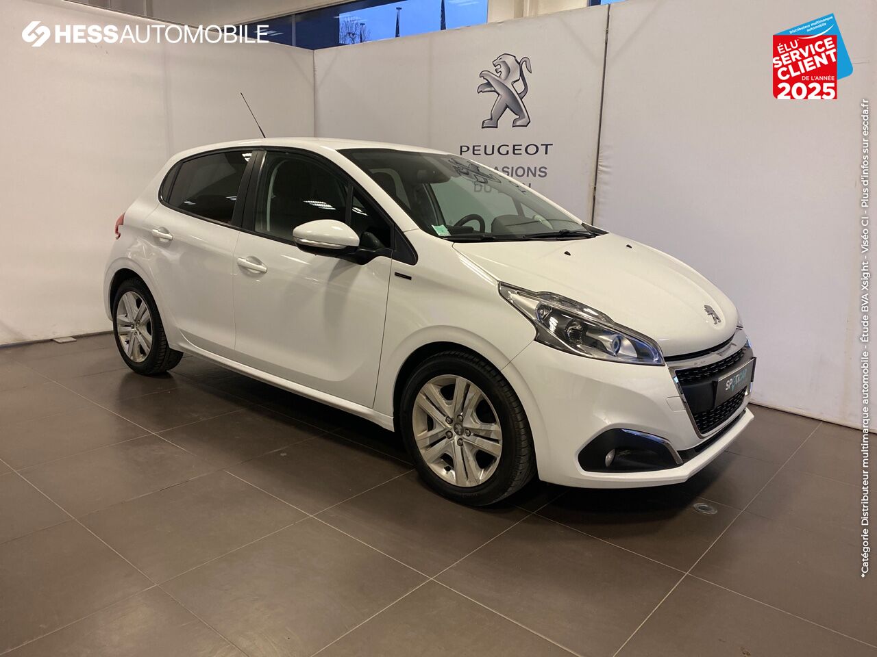 Véhicule d'occasion PEUGEOT 208 1.2 PURETECH 82CH E6.C SIGNATURE 5P CAMERA chez Peugeot Sedan
