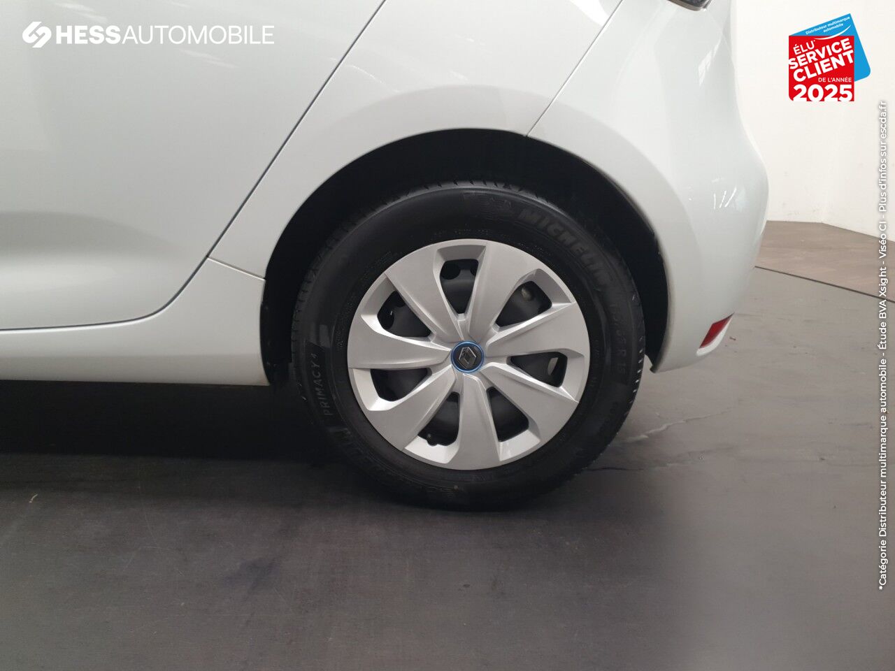 Véhicule d'occasion RENAULT ZOE LIFE CHARGE NORMALE R110 chez Renault Strasbourg