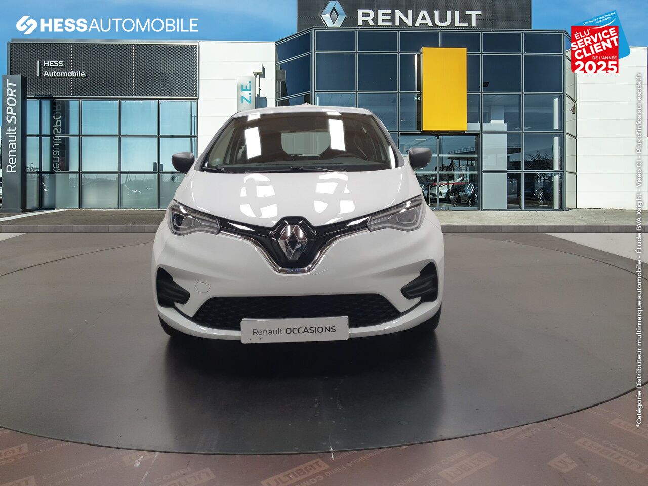 Véhicule d'occasion RENAULT ZOE LIFE CHARGE NORMALE R110 chez Renault Strasbourg