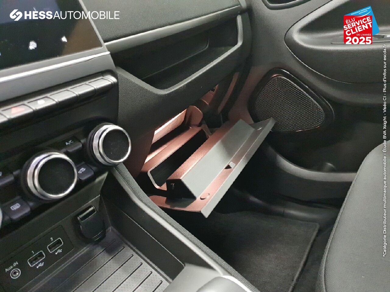 Véhicule d'occasion RENAULT ZOE LIFE CHARGE NORMALE R110 chez Renault Strasbourg