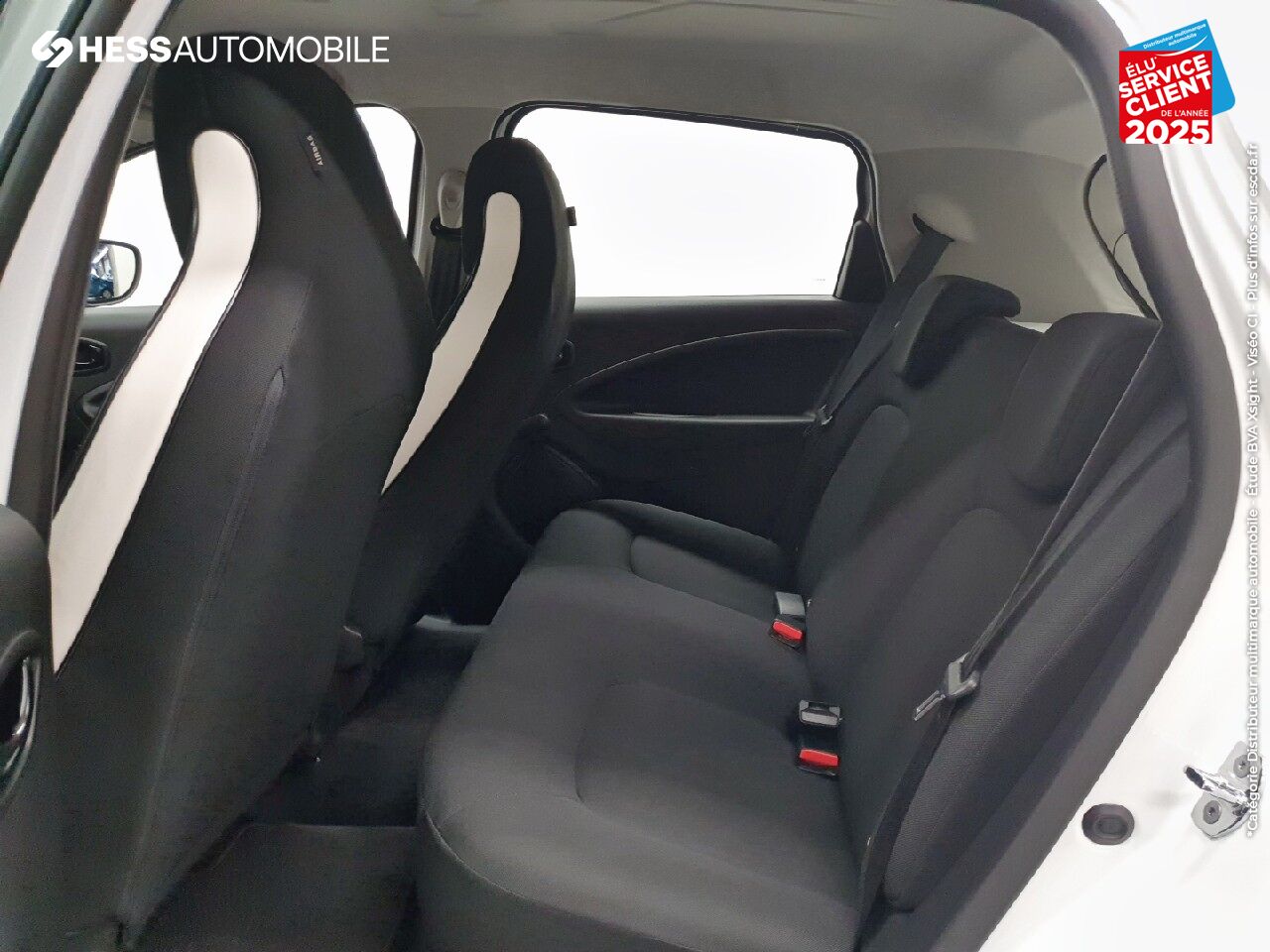 Véhicule d'occasion RENAULT ZOE LIFE CHARGE NORMALE R110 chez Renault Strasbourg