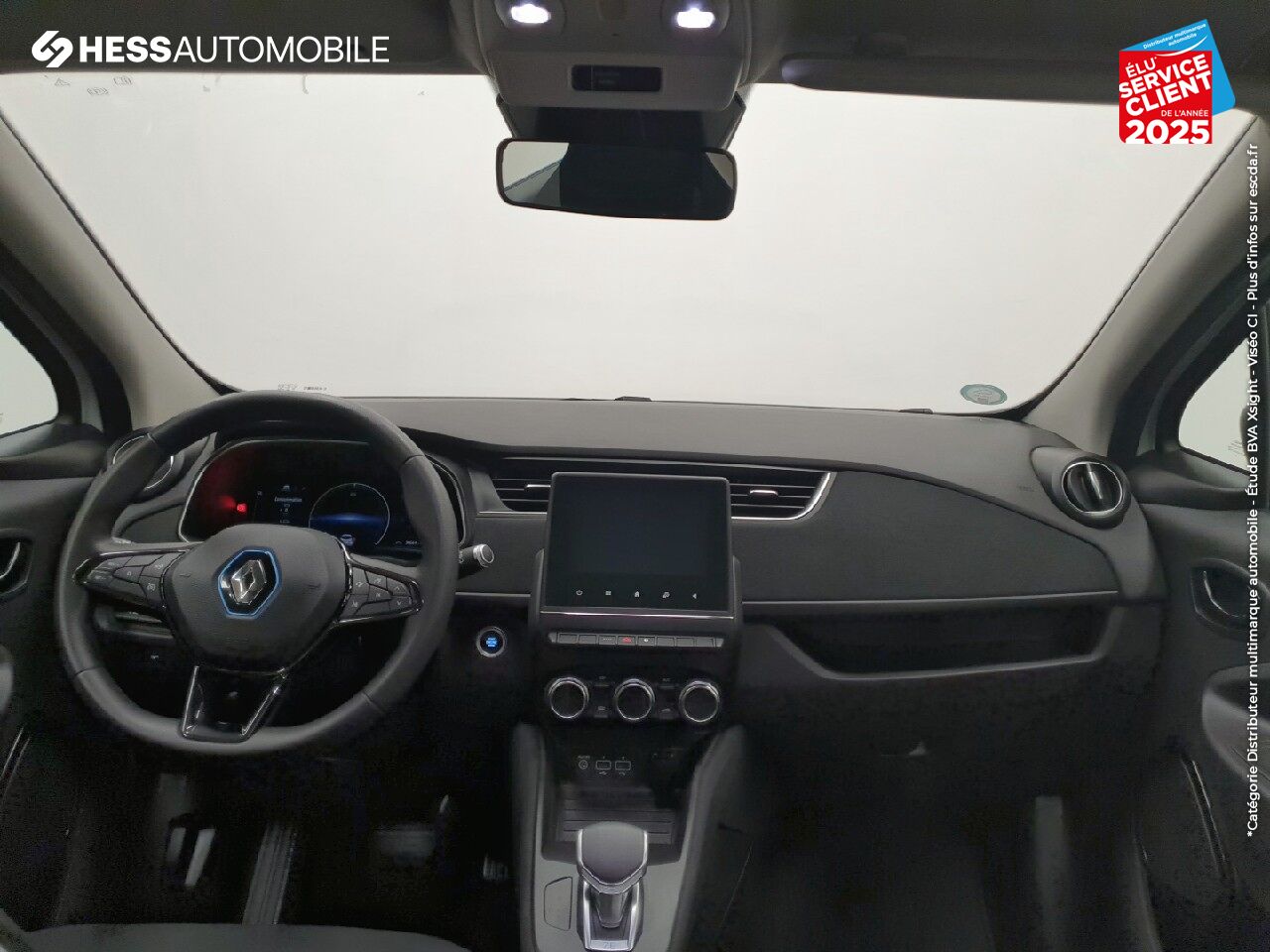 Véhicule d'occasion RENAULT ZOE LIFE CHARGE NORMALE R110 chez Renault Strasbourg
