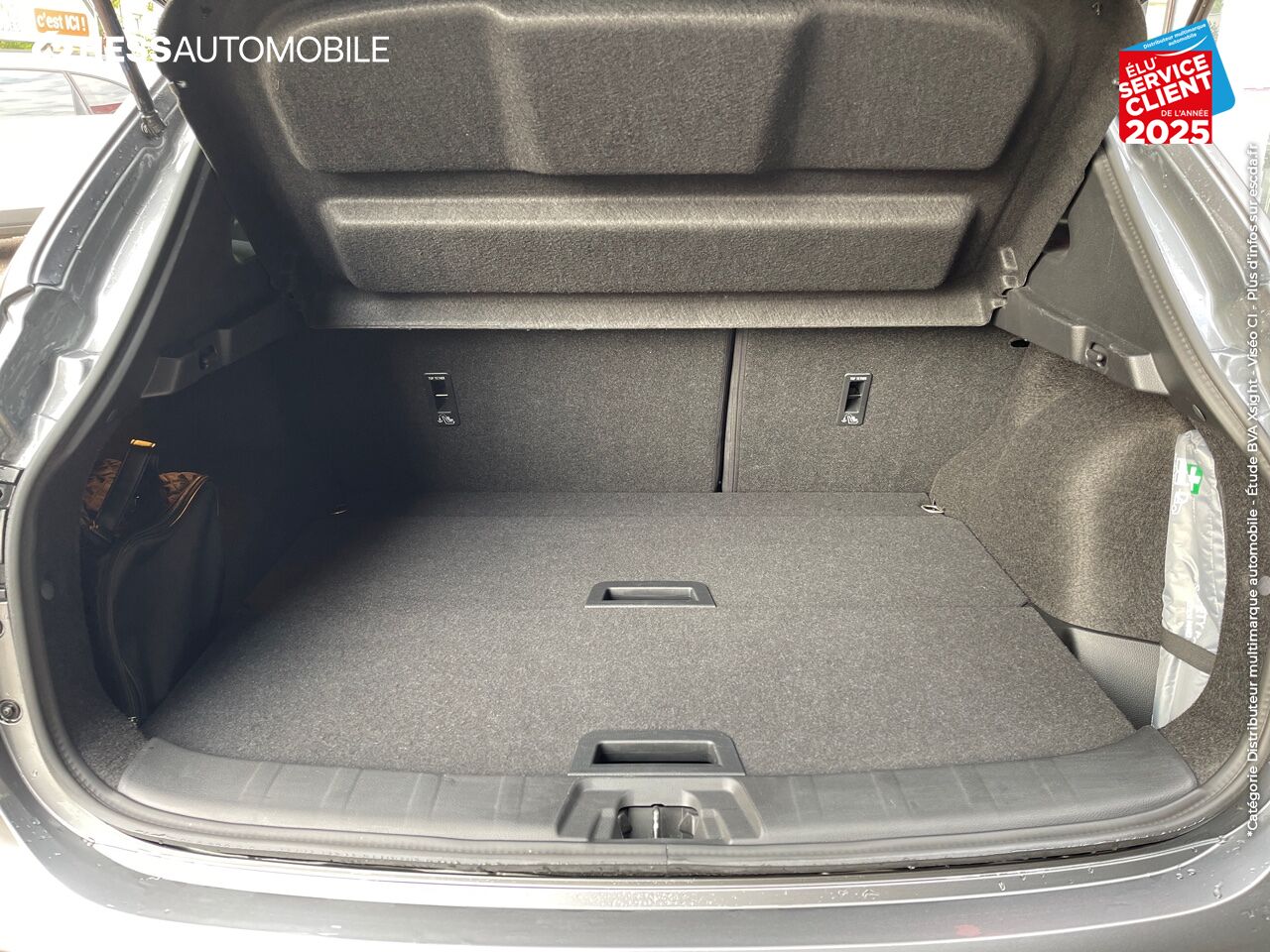 Véhicule d'occasion NISSAN QASHQAI 1.5 DCI 115CH TEKNA+ 2019 TPANO GPS CAMERA chez Nissan Metz