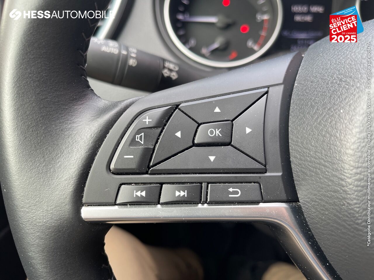 Véhicule d'occasion NISSAN QASHQAI 1.5 DCI 115CH TEKNA+ 2019 TPANO GPS CAMERA chez Nissan Metz
