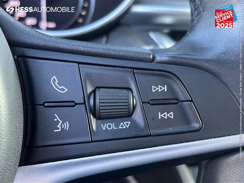 Véhicule d'occasion ALFA ROMEO STELVIO 2.2 DIESEL 210CH SUPER Q4 AT8 CAMERA GPS CUIR chez Fiat Huningue