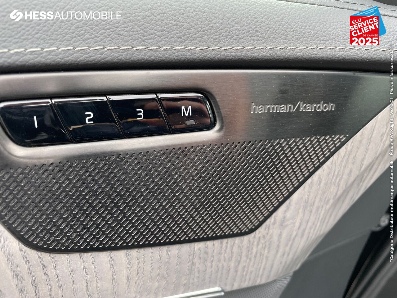 Véhicule d'occasion VOLVO XC90 T8 AWD 310 + 145CH ULTIMATE STYLE DARK GEARTRONIC TPANO SIEGES CUIR CAMERA CARPLAY H/KARDON chez Volvo Metz