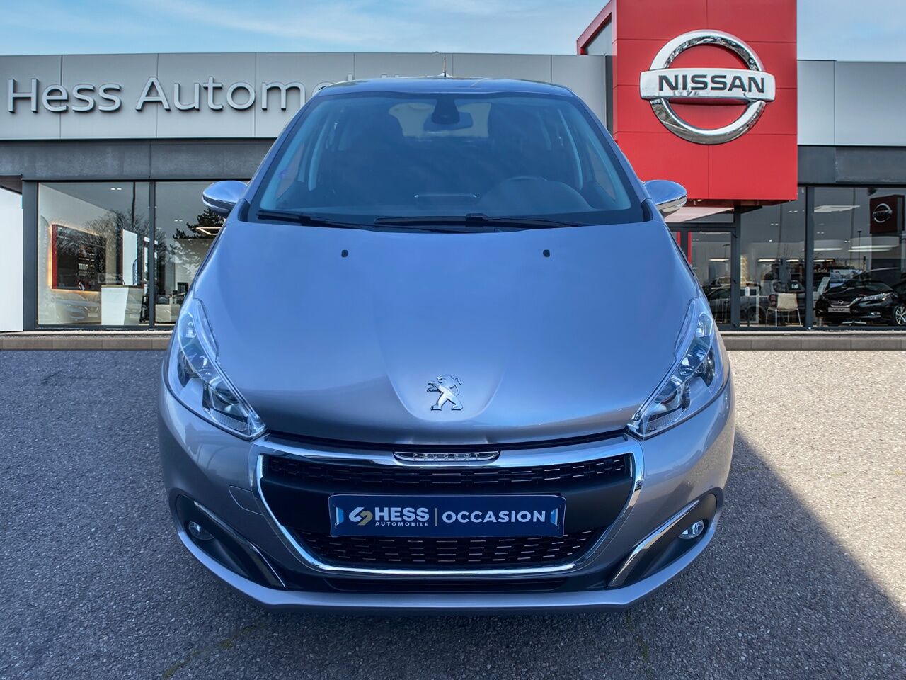 Peugeot 208 1 2 Puretech 82ch E6 C Allure 5p Gps Radar Ar D Occasion A Hirson Peugeot Hirson