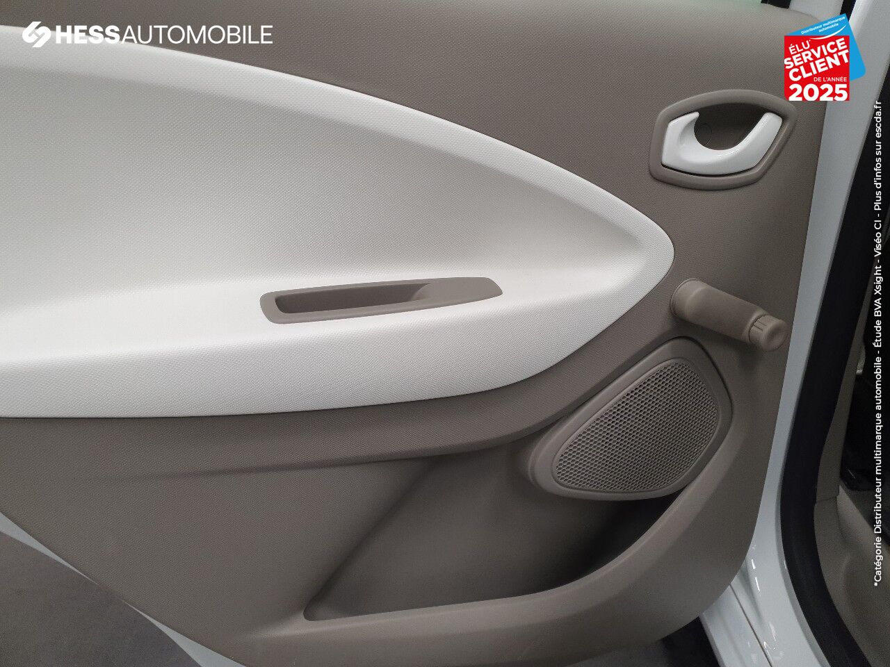 Véhicule d'occasion RENAULT ZOE LIFE CHARGE RAPIDE Q90 1ERE MAIN chez Renault Strasbourg