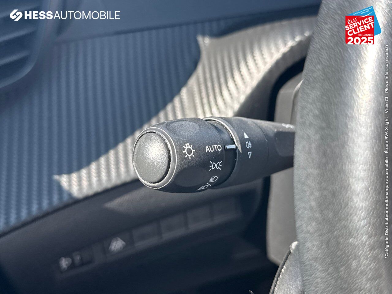 Véhicule d'occasion PEUGEOT 208 1.2 PURETECH 100CH S/S ACTIVE BUSINESS 118G GPS CAMERA CARPLAY chez Renault Colmar