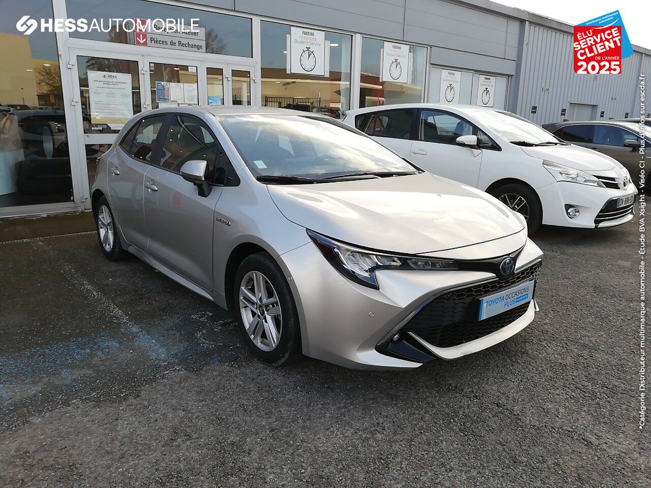 Véhicule d'occasion TOYOTA COROLLA 122H DYNAMIC BUSINESS MY20 5CV CAMERA GPS LED chez Toyota Thionville