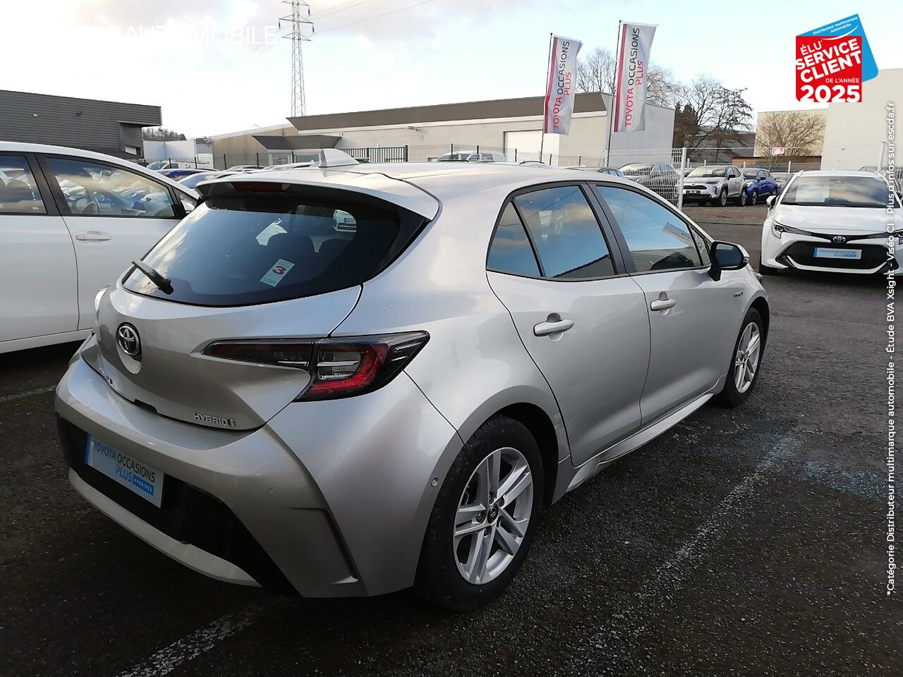 Véhicule d'occasion TOYOTA COROLLA 122H DYNAMIC BUSINESS MY20 5CV CAMERA GPS LED chez Toyota Thionville