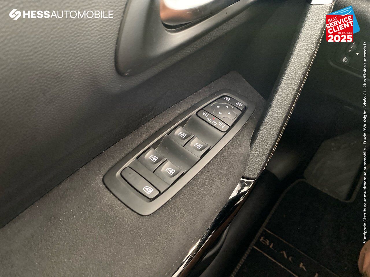 Véhicule d'occasion RENAULT KADJAR 1.3 TCE 160CH FAP BLACK EDITION EDC - 21 chez Dacia Montbéliard