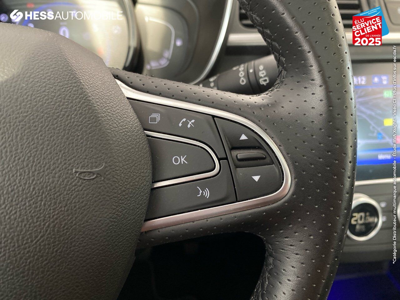 Véhicule d'occasion RENAULT KADJAR 1.3 TCE 160CH FAP BLACK EDITION EDC - 21 chez Dacia Montbéliard
