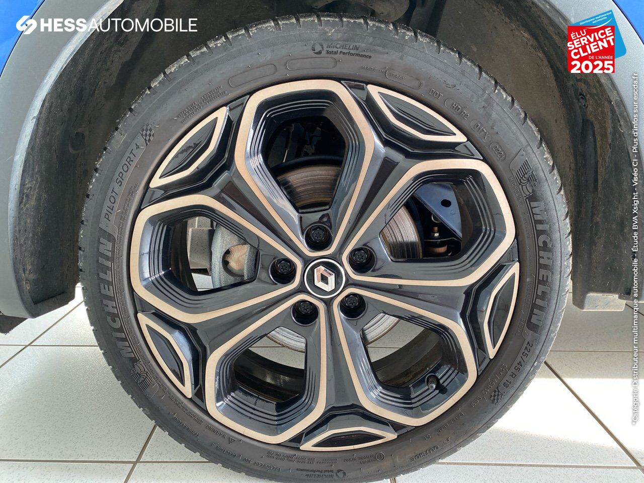 Véhicule d'occasion RENAULT KADJAR 1.3 TCE 160CH FAP BLACK EDITION EDC - 21 chez Dacia Montbéliard