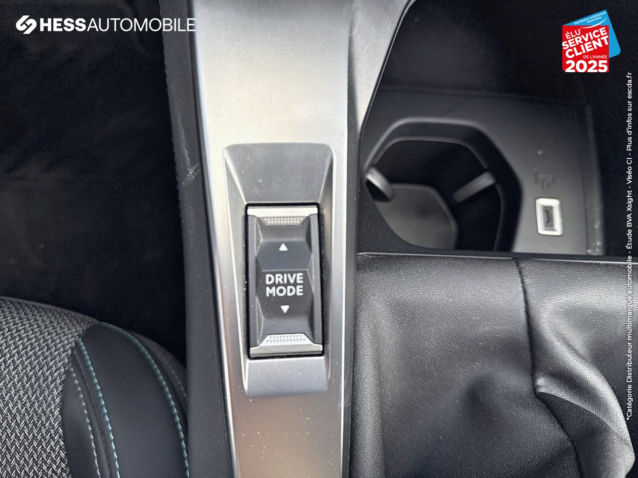 Véhicule d'occasion PEUGEOT 308 1.5 BLUEHDI 130CH S/S ALLURE PACK CAMERA CARPLAY chez Toyota Thionville