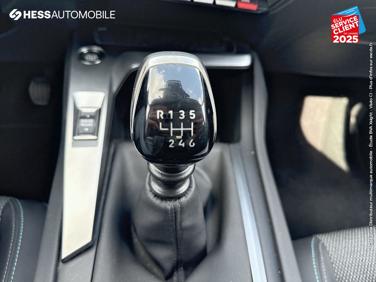 Véhicule d'occasion PEUGEOT 308 1.5 BLUEHDI 130CH S/S ALLURE PACK CAMERA CARPLAY chez Toyota Thionville