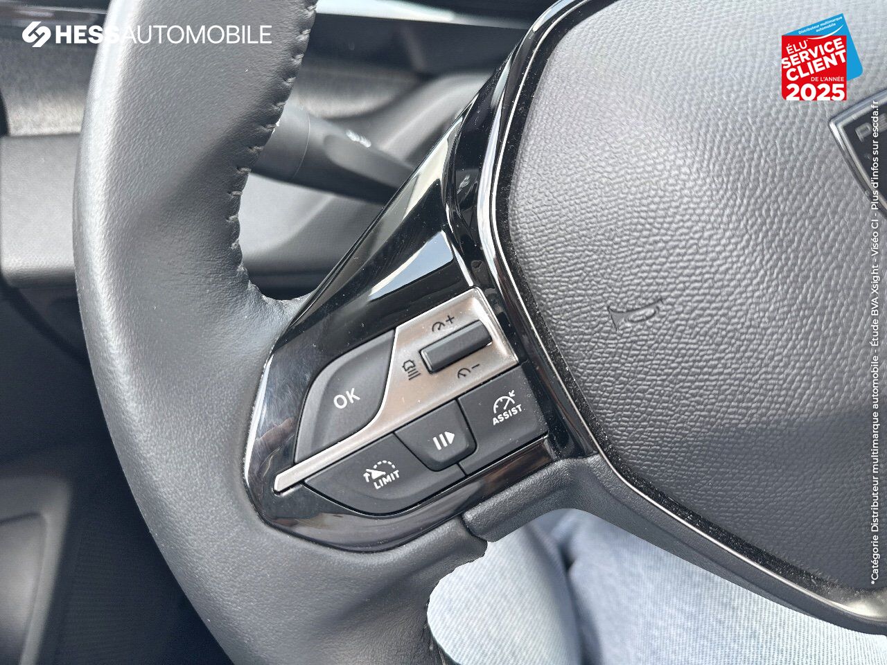 Véhicule d'occasion PEUGEOT 308 1.5 BLUEHDI 130CH S/S ALLURE PACK CAMERA CARPLAY chez Toyota Thionville