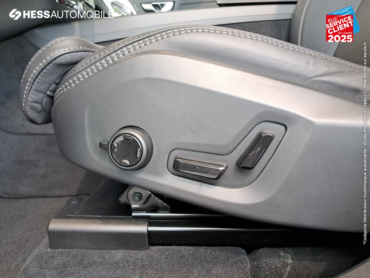 Véhicule d'occasion VOLVO XC60 T6 HYBRIDE RECHARGEABLE 253 + 145CH UTRA STYLE CHROME GEARTRONIC 8 AWD chez Volvo Strasbourg