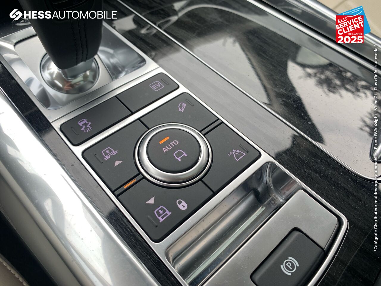Véhicule d'occasion LAND-ROVER RANGE ROVER SPORT 2.0 P400E 404CH HSE DYNAMIC MARK VII chez BMW Belfort
