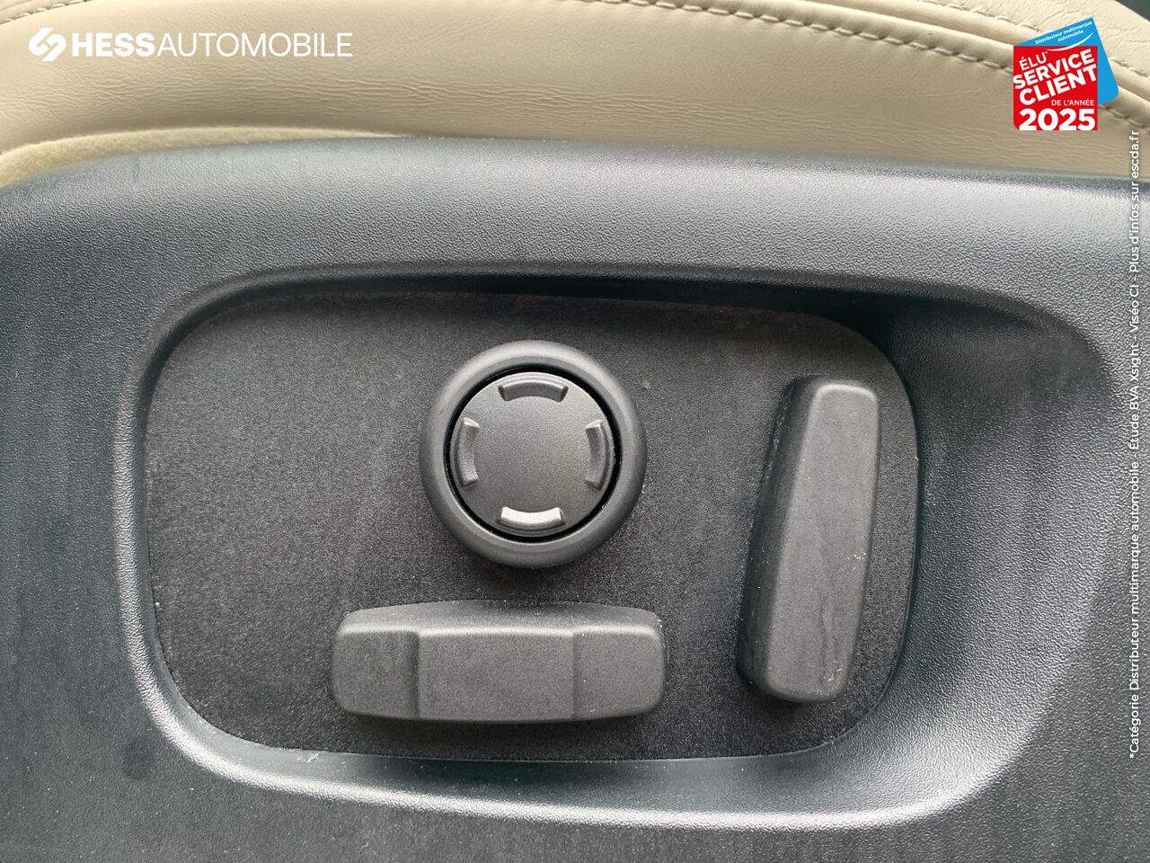 Véhicule d'occasion LAND-ROVER RANGE ROVER SPORT 2.0 P400E 404CH HSE DYNAMIC MARK VII chez BMW Belfort