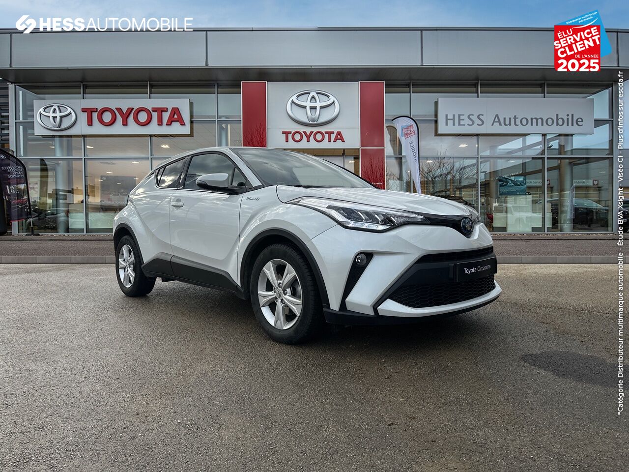 Véhicule d'occasion TOYOTA C-HR 122H EDITION 2WD E-CVT MY20 CAMERA chez Toyota Belfort