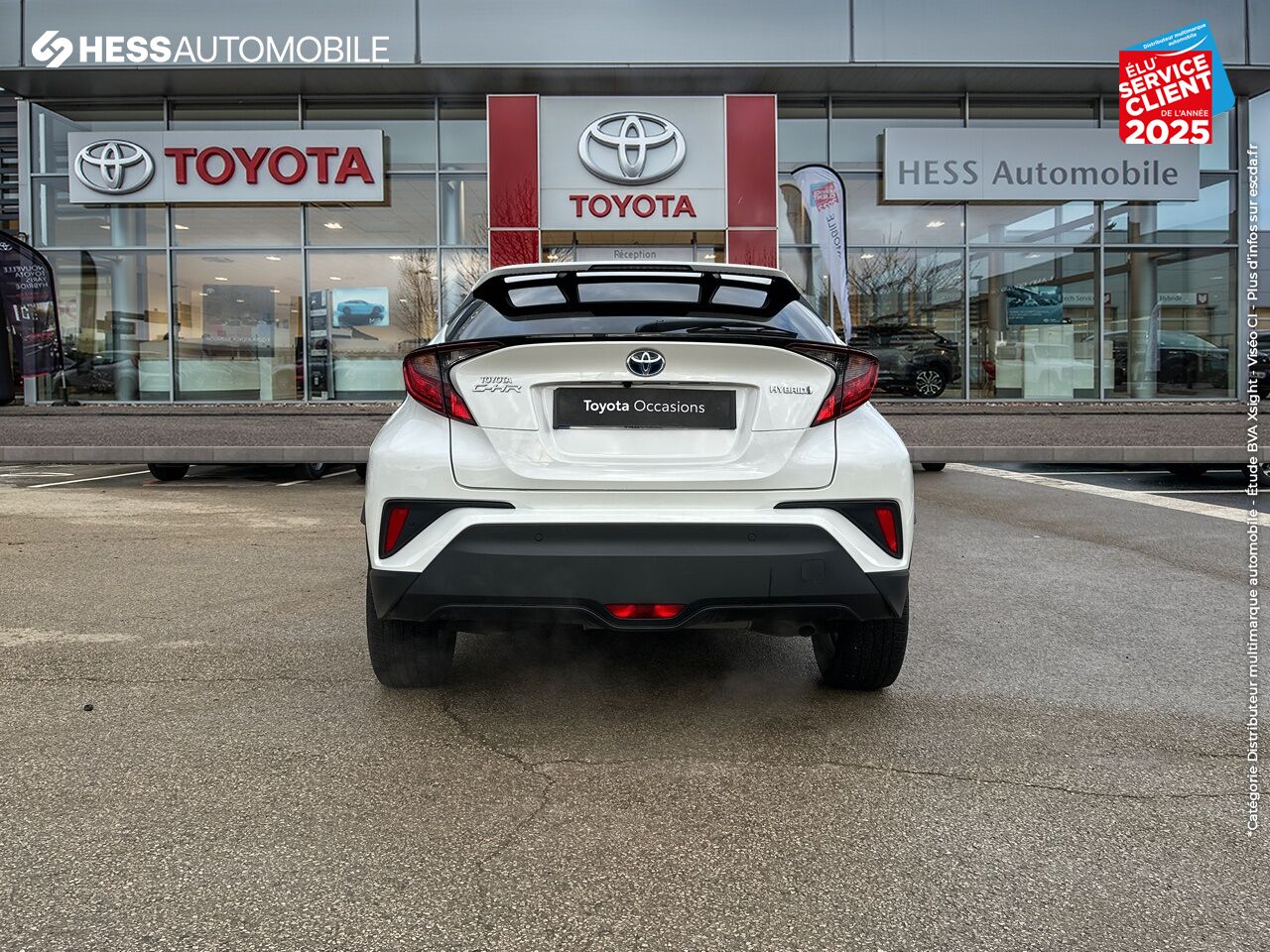 Véhicule d'occasion TOYOTA C-HR 122H EDITION 2WD E-CVT MY20 CAMERA chez Toyota Belfort