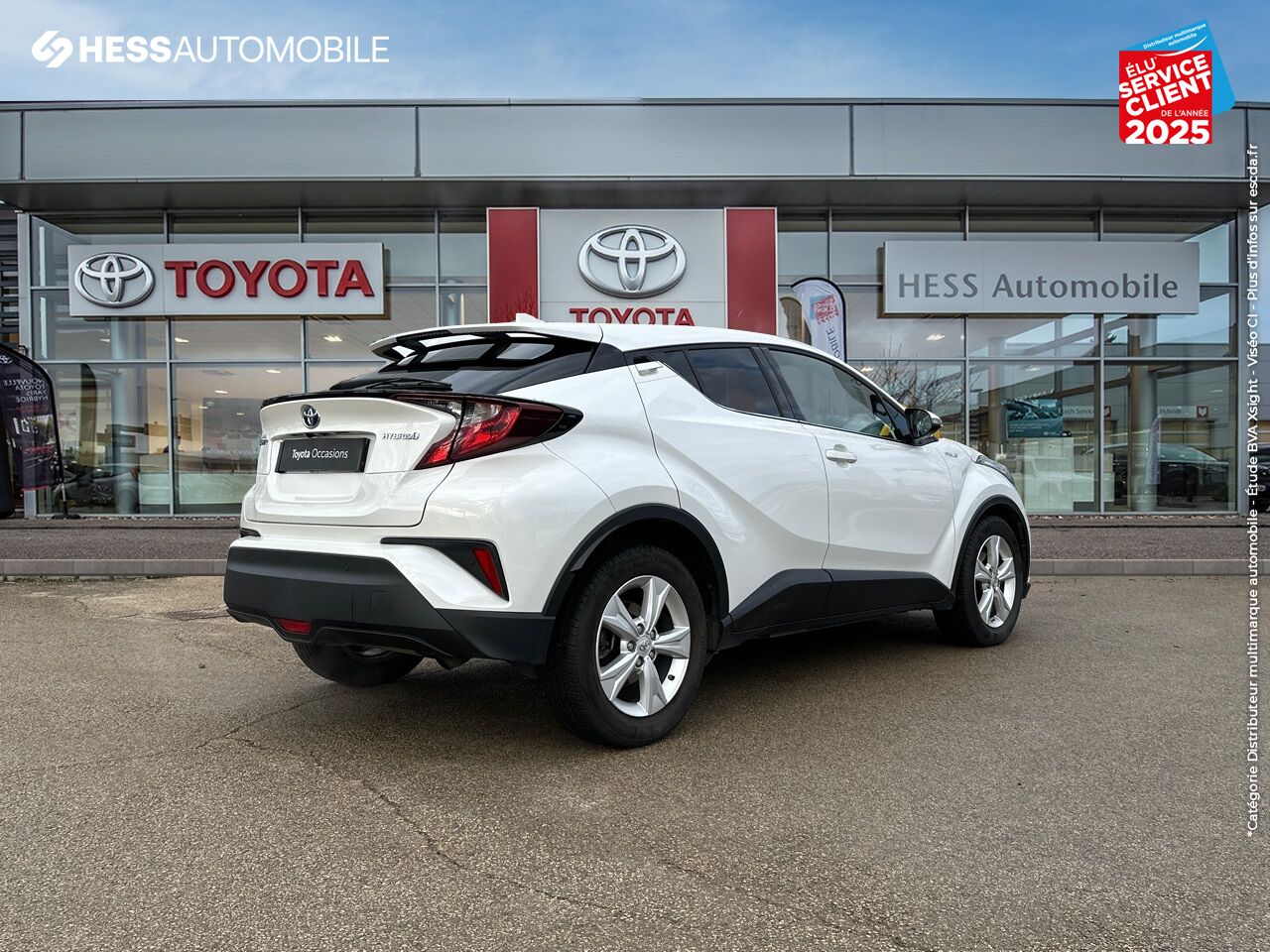 Véhicule d'occasion TOYOTA C-HR 122H EDITION 2WD E-CVT MY20 CAMERA chez Toyota Belfort